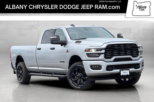 2026 RAM 3500 Big Horn Crew Cab LB 4WD
