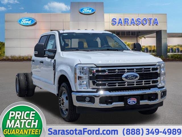 2025 Ford F-350 Super Duty Chassis XL Crew Cab DRW RWD