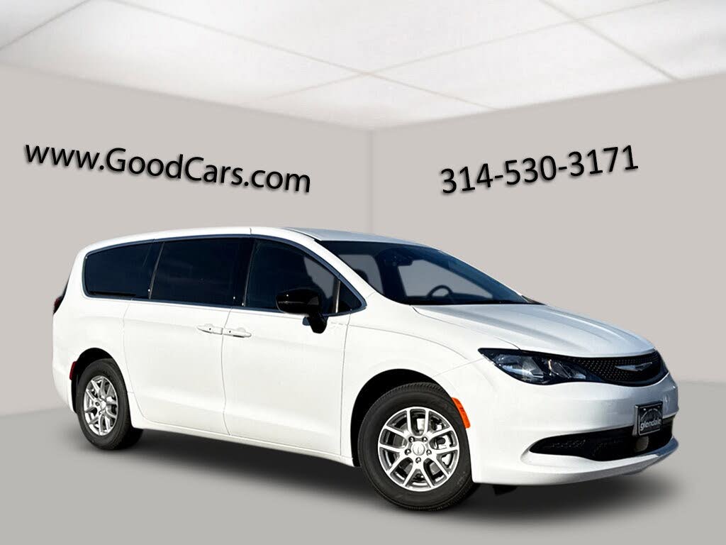 2026 Chrysler Voyager LX FWD