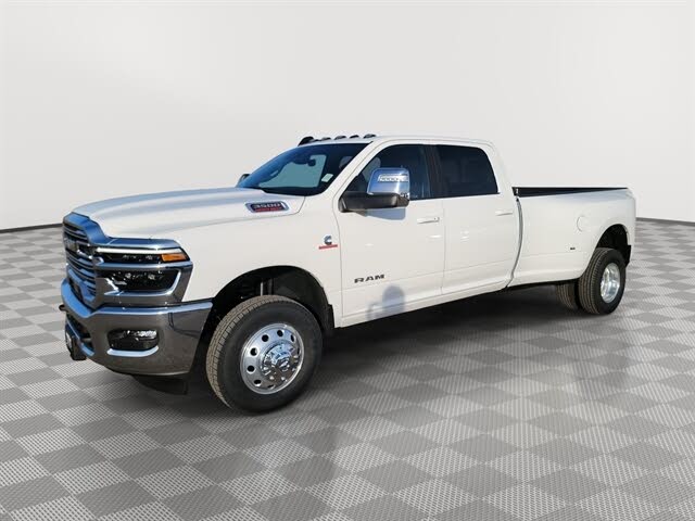 2026 RAM 3500 Laramie Crew Cab LB DRW 4WD