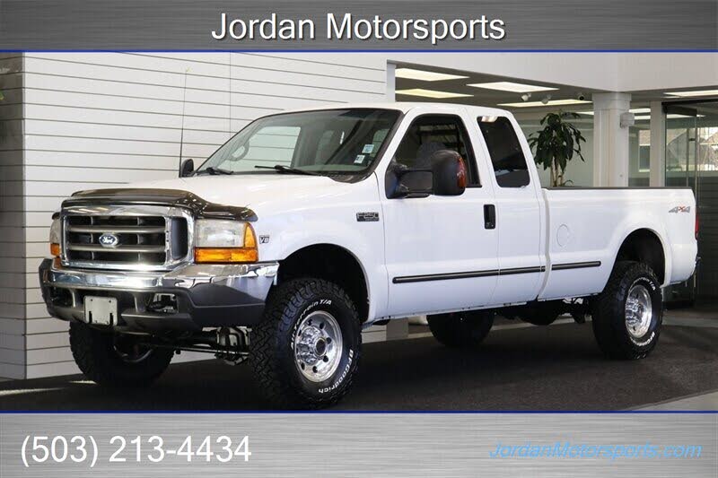 1999 Ford F-250 Super Duty XLT Extended Cab LB