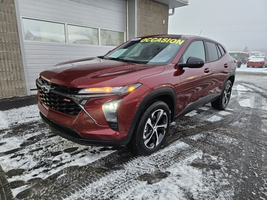 2024 Chevrolet Trax RS with 1RS FWD