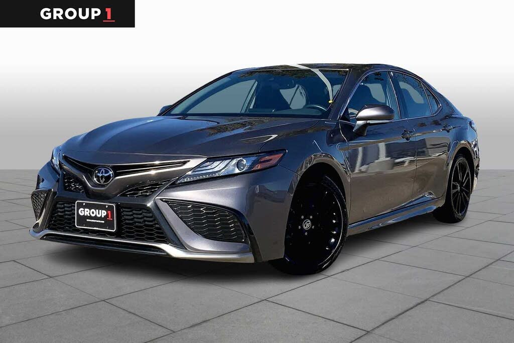2024 Toyota Camry XSE FWD