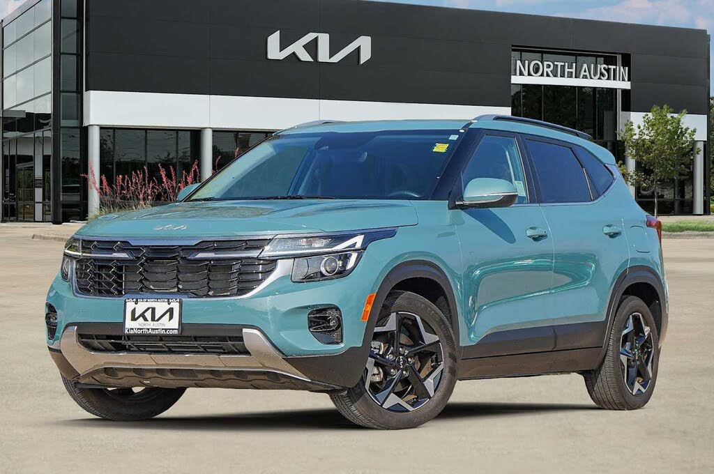 2025 Kia Seltos EX FWD