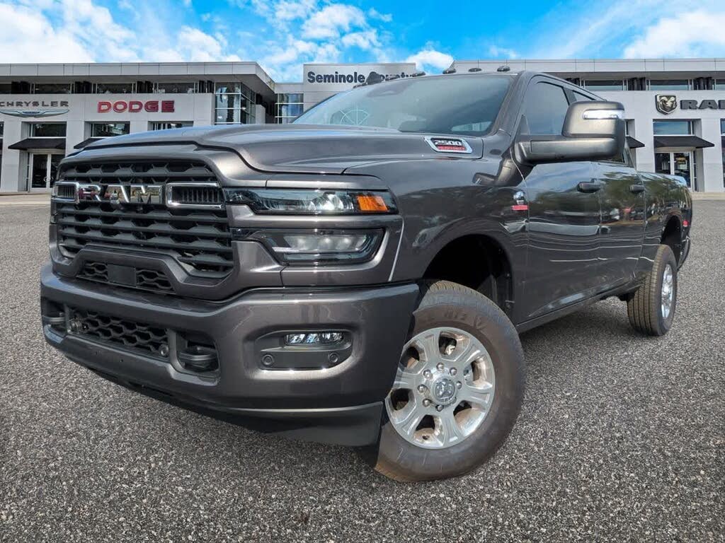 2025 RAM 2500 Big Horn Crew Cab 4WD