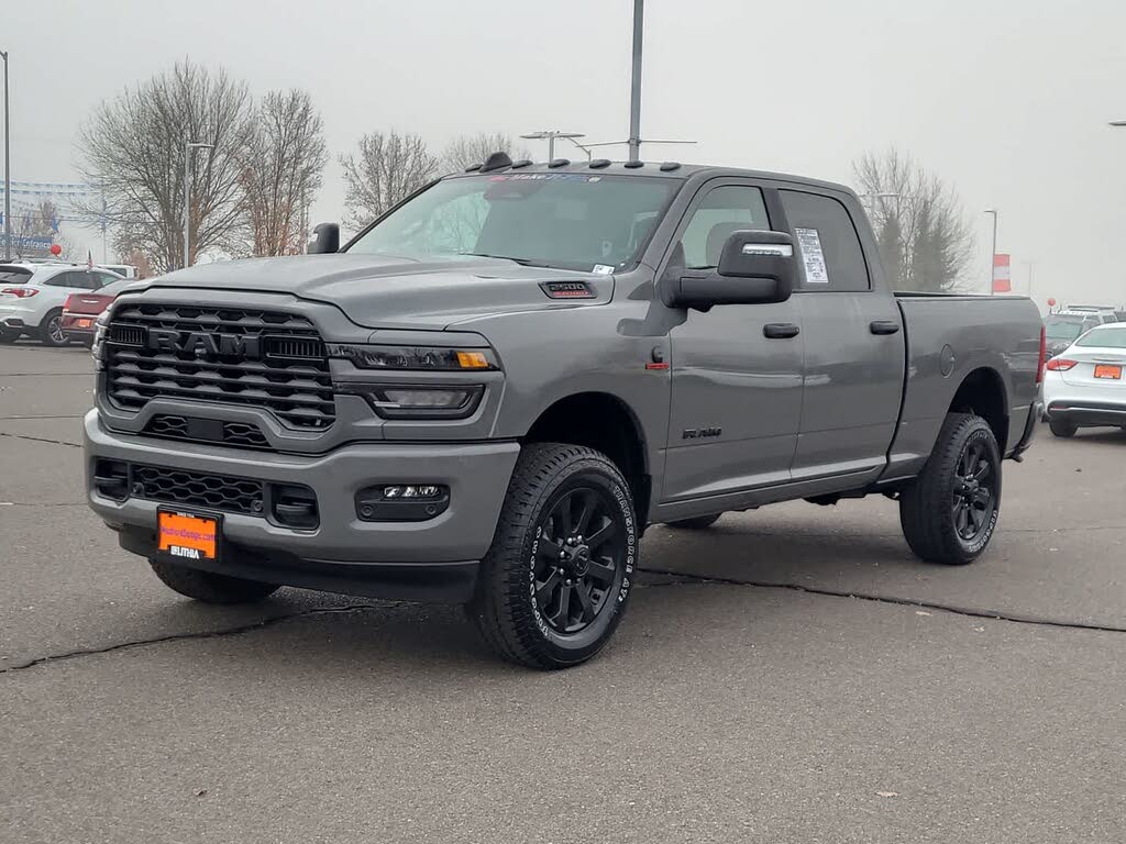2026 RAM 2500 Big Horn Crew Cab 4WD