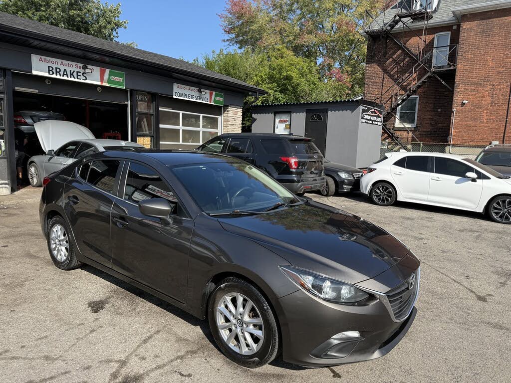 2015 Mazda MAZDA3