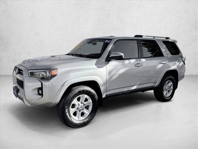 2024 Toyota 4Runner SR5 4WD
