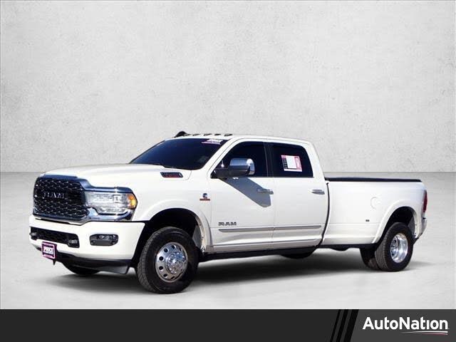 2022 RAM 3500 Limited Crew Cab LB DRW 4WD