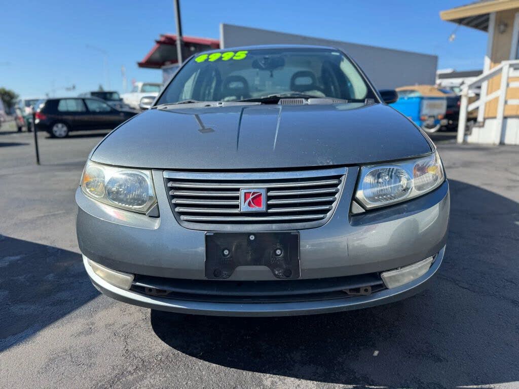 2005 Saturn ION 3