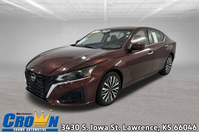 2023 Nissan Altima 2.5 SV FWD