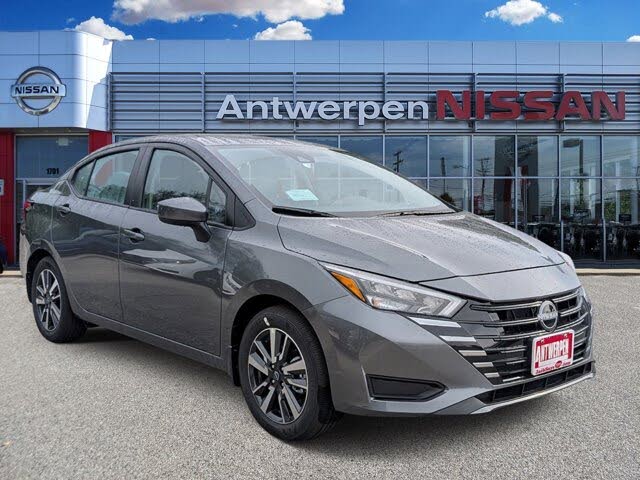 2025 Nissan Versa SV FWD