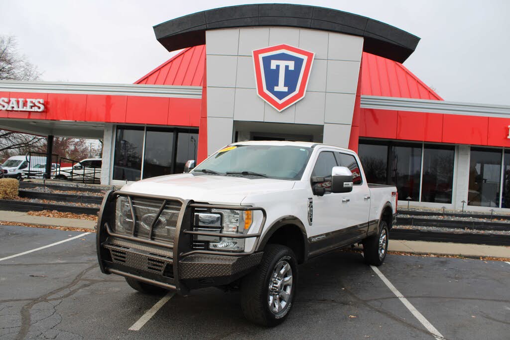 2017 Ford F-250 Super Duty Lariat Crew Cab 4WD