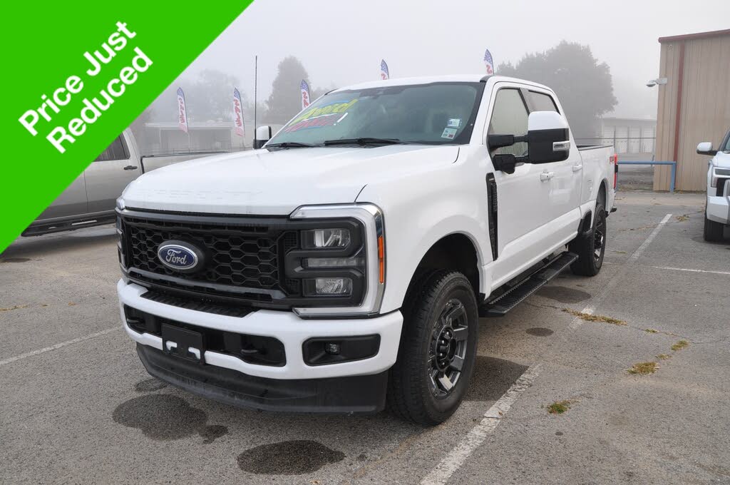 2023 Ford F-250 Super Duty Lariat Crew Cab 4WD