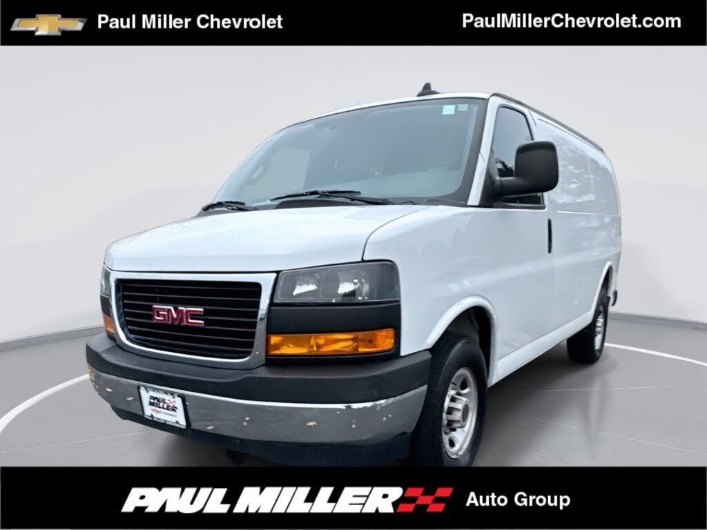 2021 GMC Savana Cargo 2500 RWD