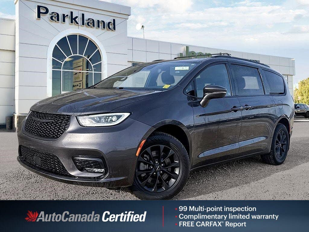 2022 Chrysler Pacifica Touring AWD