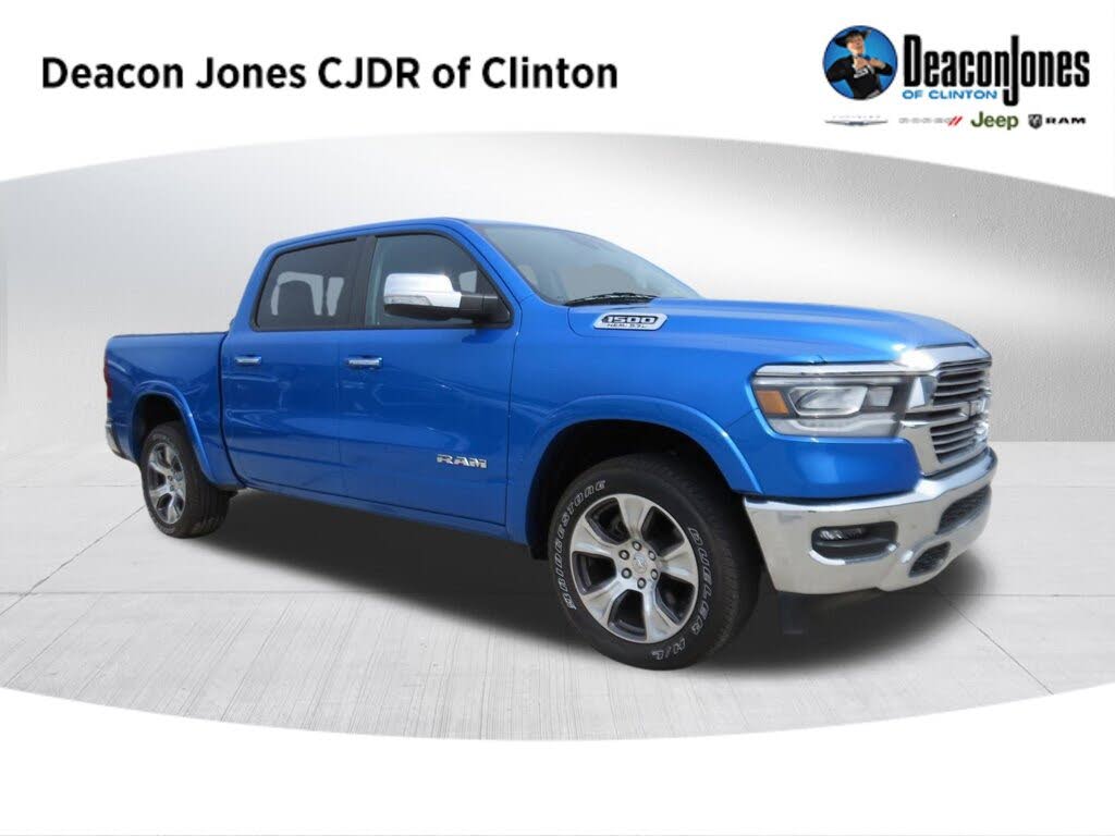 2022 RAM 1500 Laramie Crew Cab 4WD