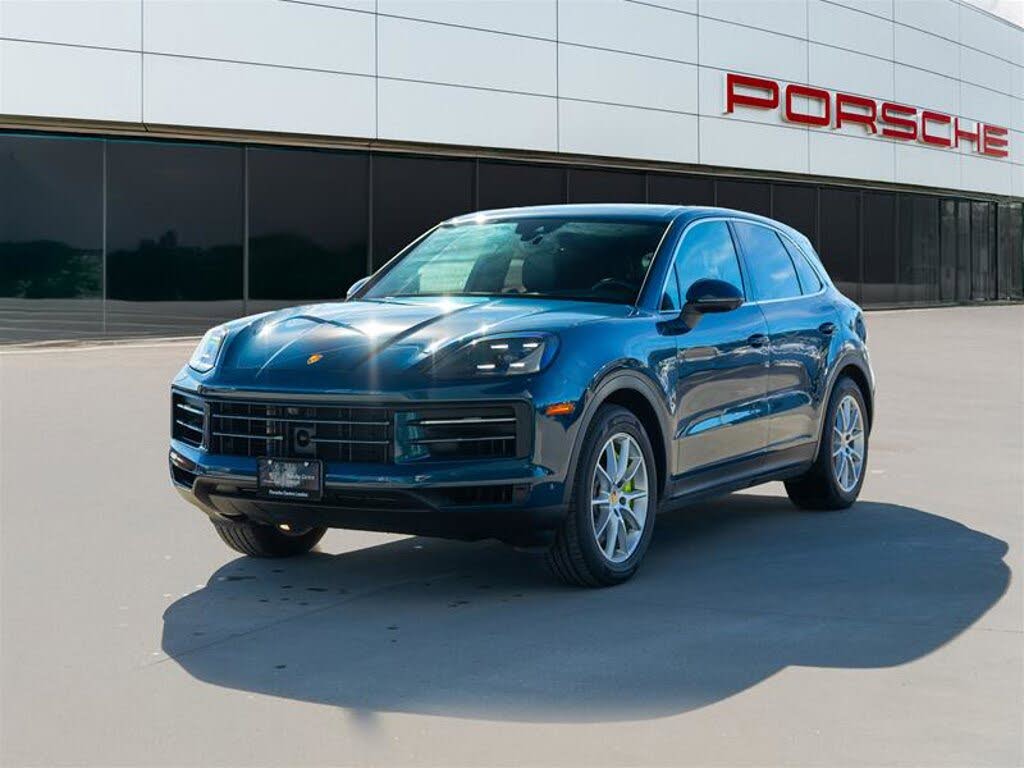 2024 Porsche Cayenne AWD