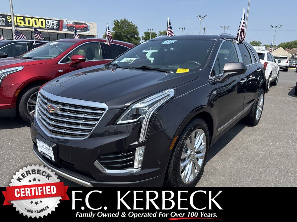 2017 Cadillac XT5 Platinum AWD