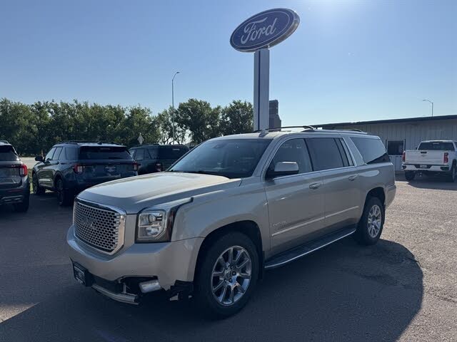 2016 GMC Yukon XL Denali 4WD