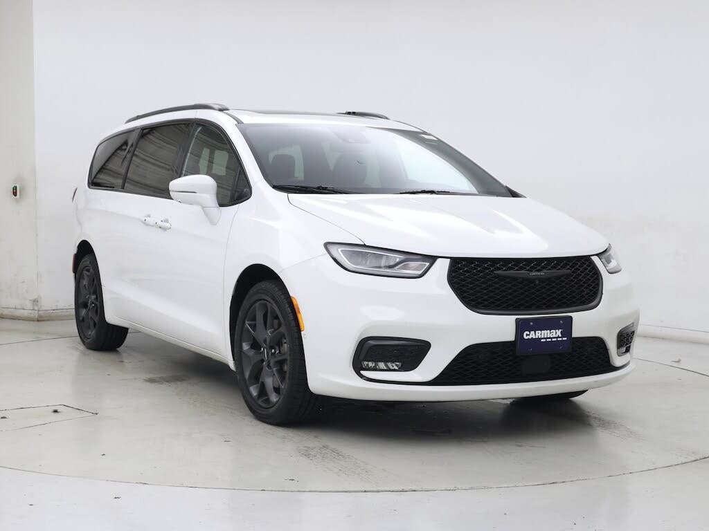 2022 Chrysler Pacifica Limited AWD