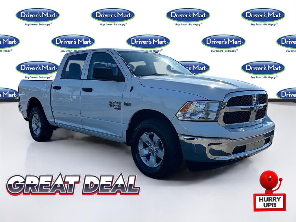 2022 RAM 1500 Classic Tradesman Crew Cab 4WD