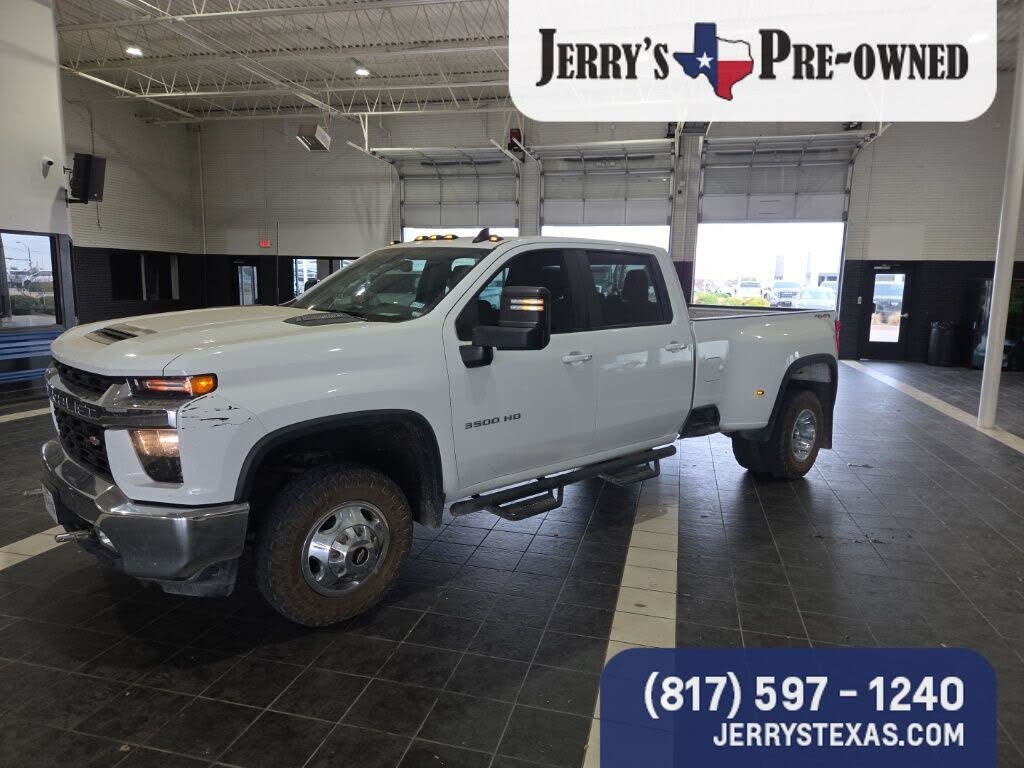 2022 Chevrolet Silverado 3500HD LT Crew Cab 4WD