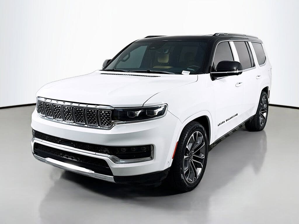 2023 Jeep Grand Wagoneer Series III 4WD