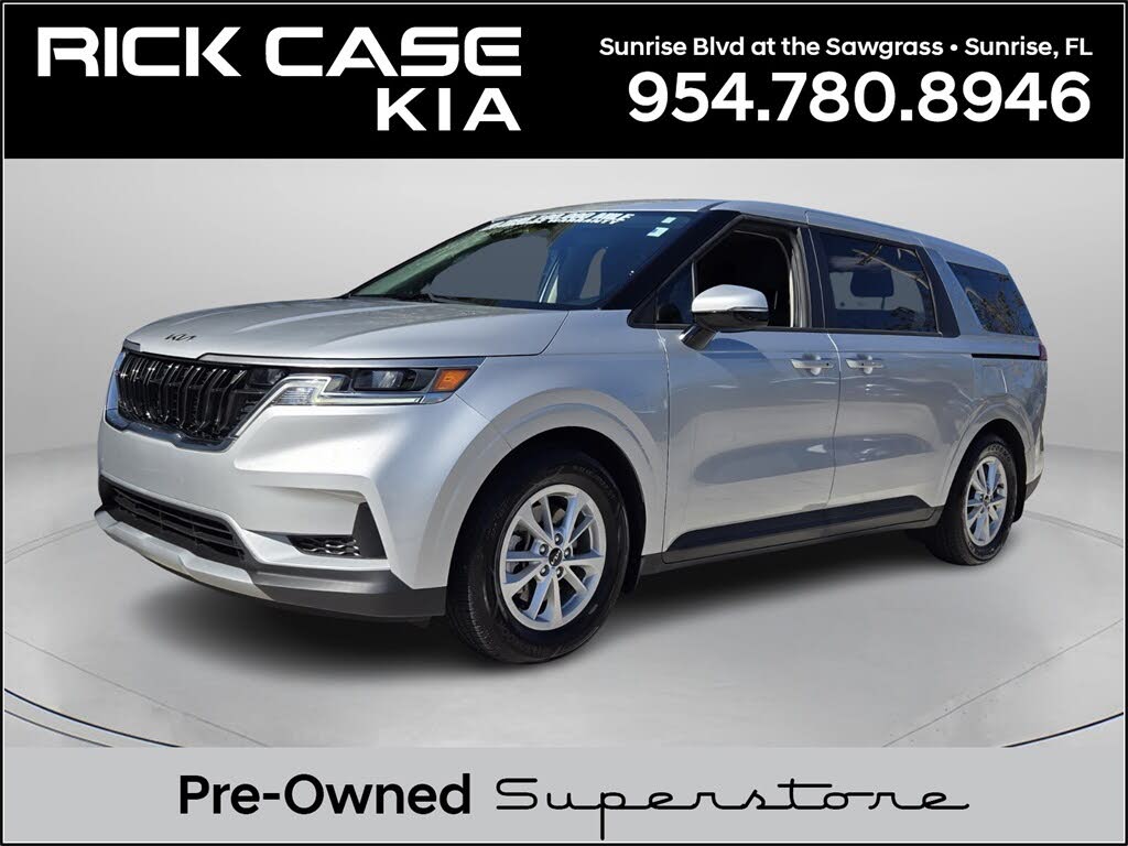 2022 Kia Carnival LX FWD