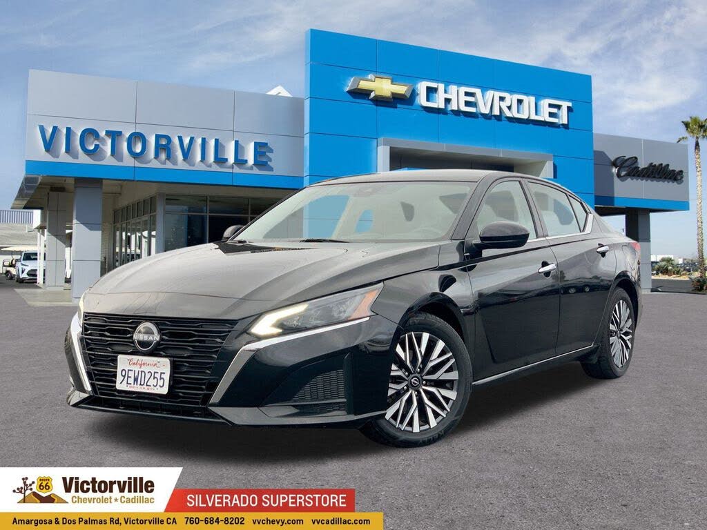 2023 Nissan Altima 2.5 SV FWD