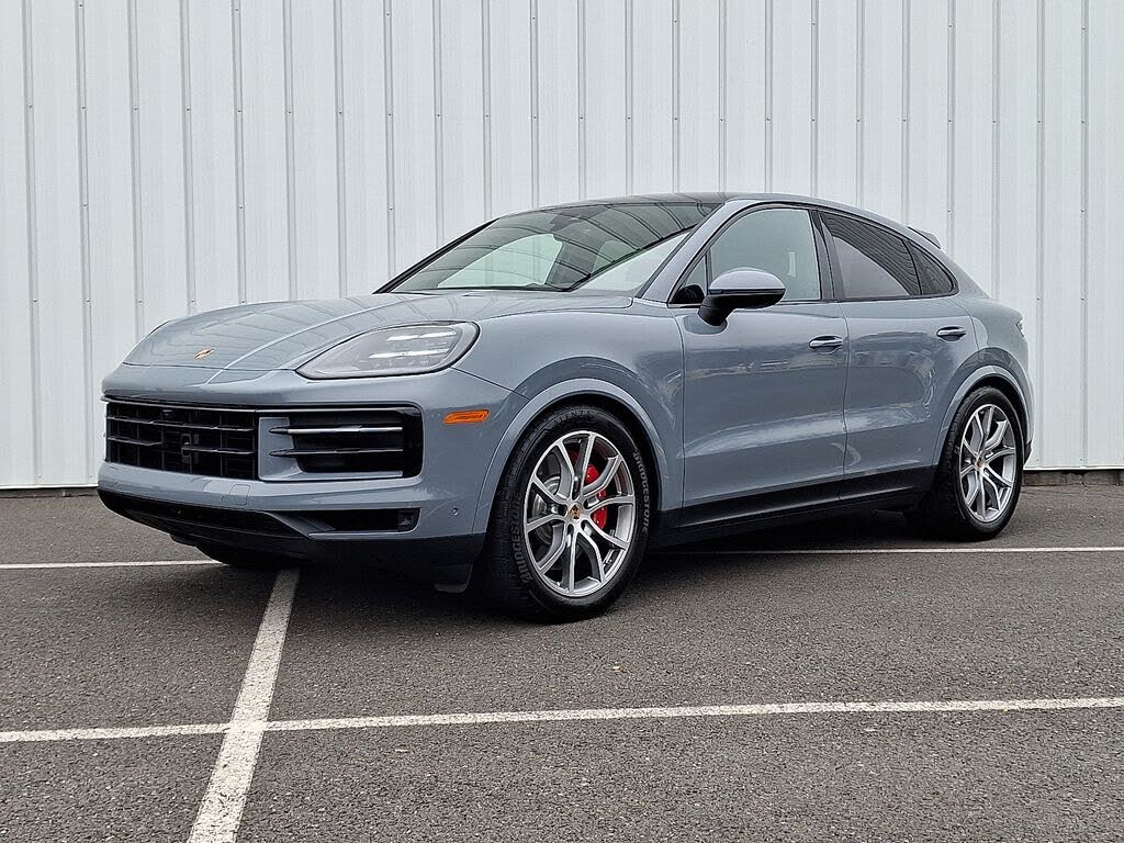 2025 Porsche Cayenne Coupe S AWD