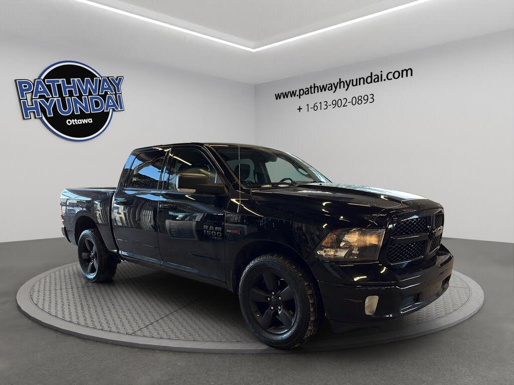 2019 RAM 1500 Classic SLT Crew Cab 4WD