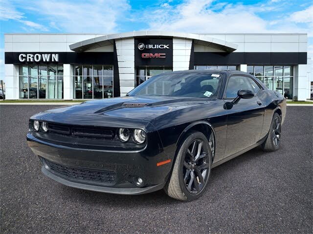 2021 Dodge Challenger SXT RWD