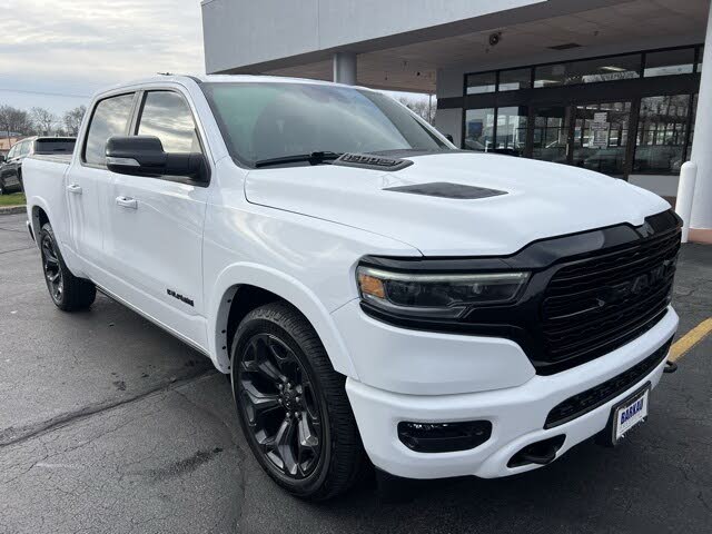 2022 RAM 1500 Limited Crew Cab 4WD