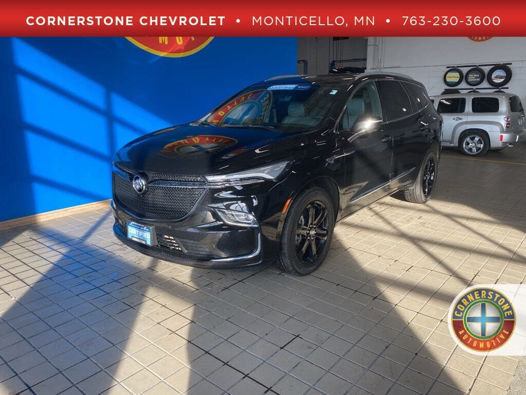 2023 Buick Enclave Essence AWD