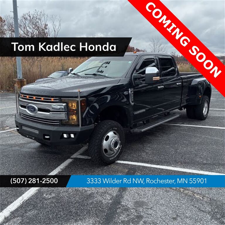 2017 Ford F-350 Super Duty Lariat Crew Cab LB DRW 4WD