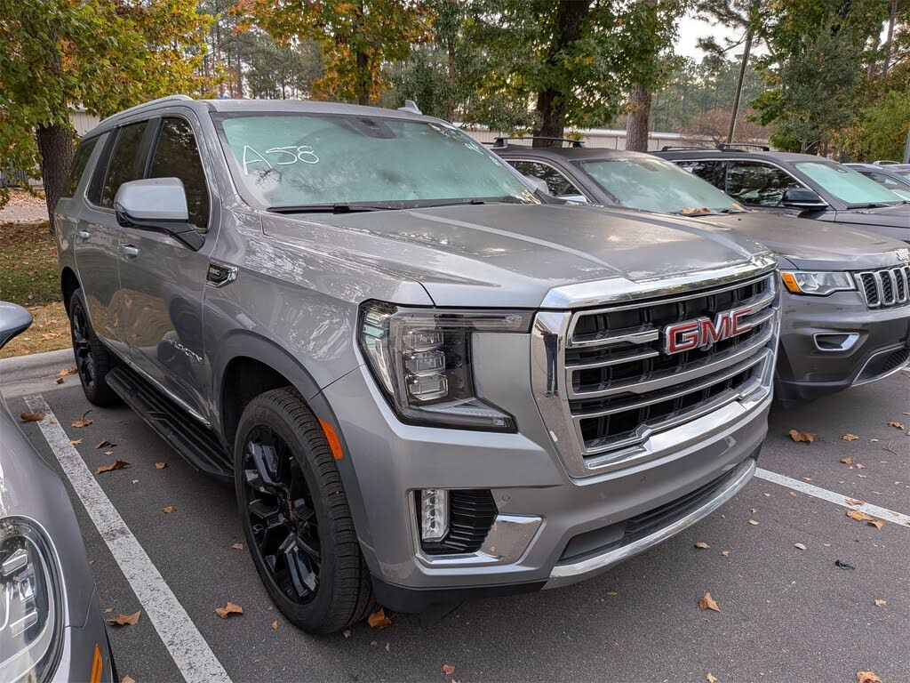 2023 GMC Yukon SLT RWD