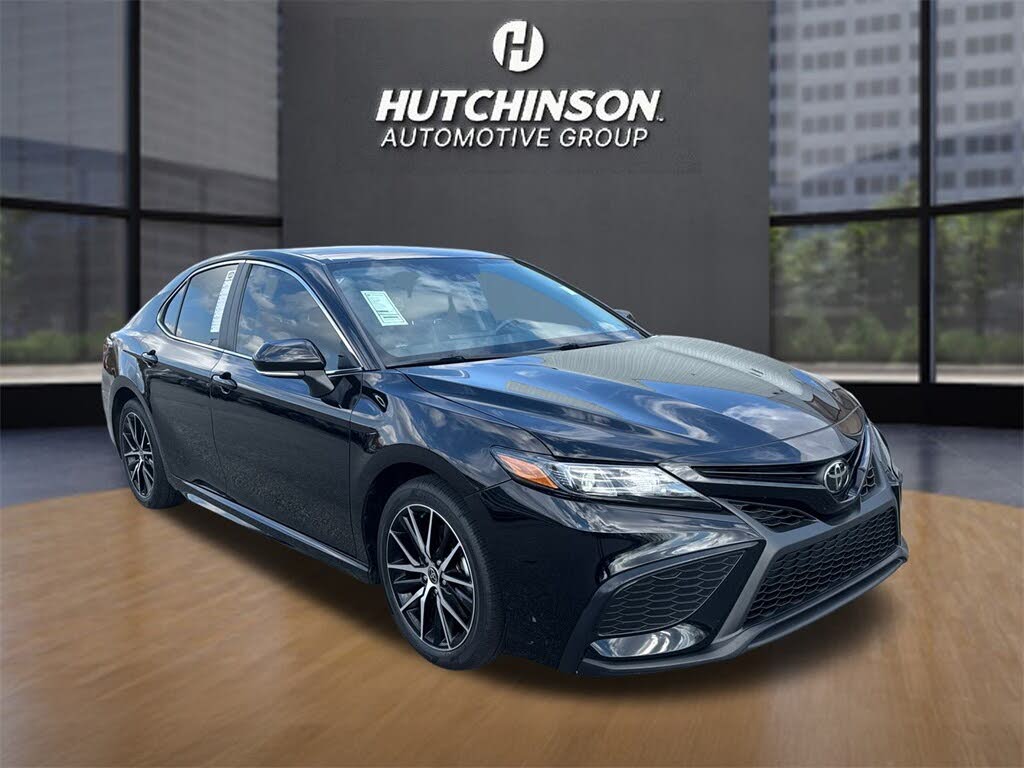 2023 Toyota Camry SE FWD