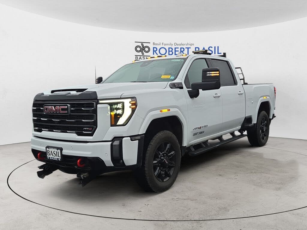 2024 GMC Sierra 2500HD AT4 Crew Cab 4WD