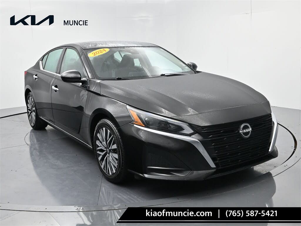 2024 Nissan Altima 2.5 SV FWD