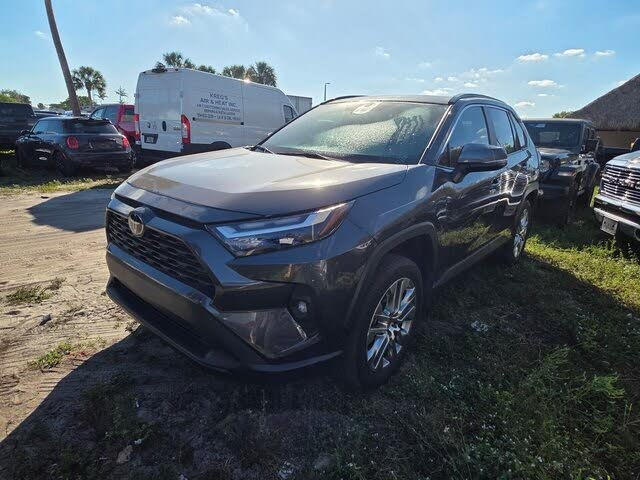 2024 Toyota RAV4 XLE Premium FWD