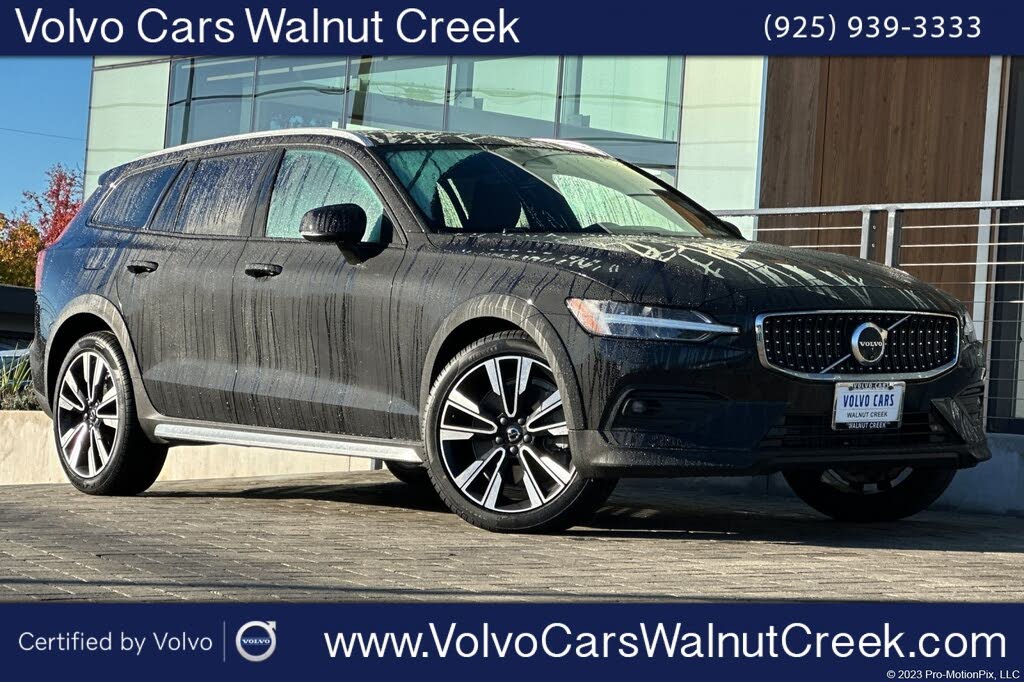 2024 Volvo V60 Cross Country B5 Ultimate AWD