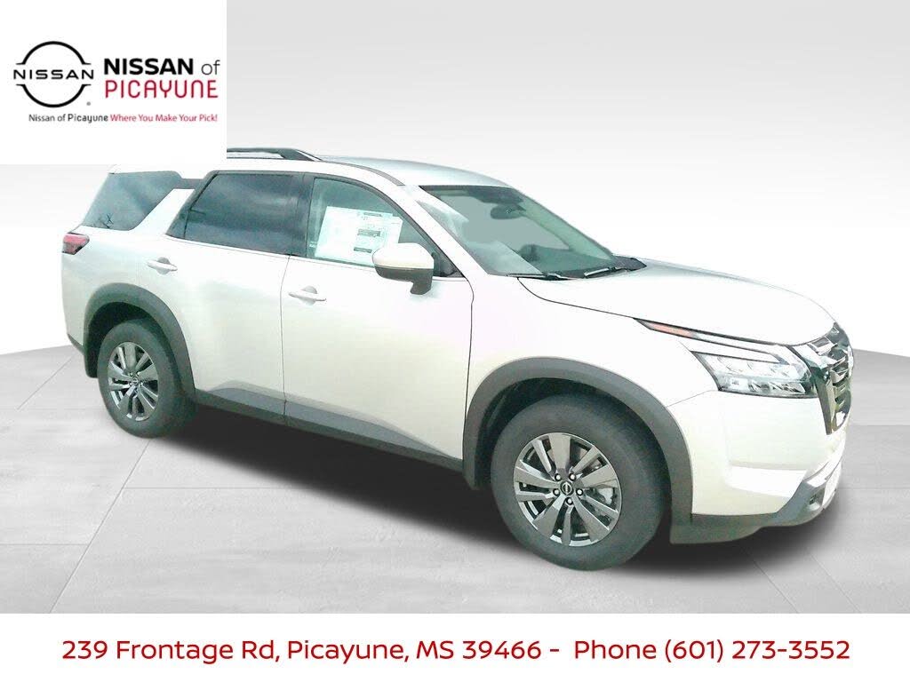 2025 Nissan Pathfinder SV FWD