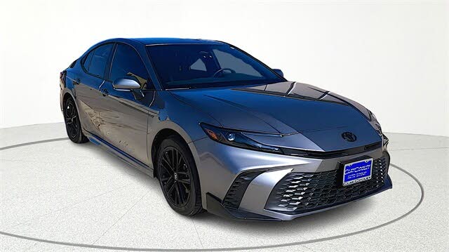 2025 Toyota Camry SE AWD