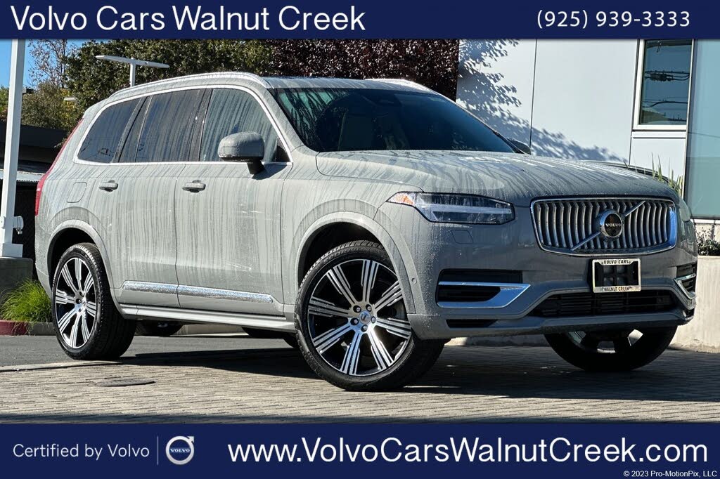 2025 Volvo XC90 Recharge T8 Ultra Bright Theme AWD
