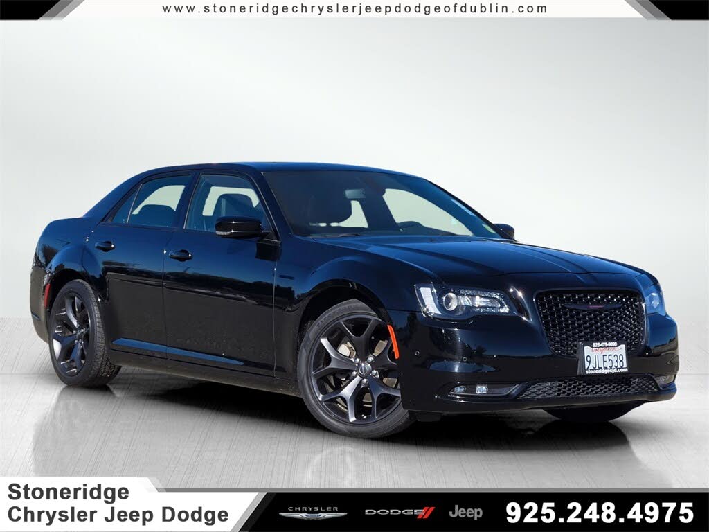 2023 Chrysler 300 S V6 RWD