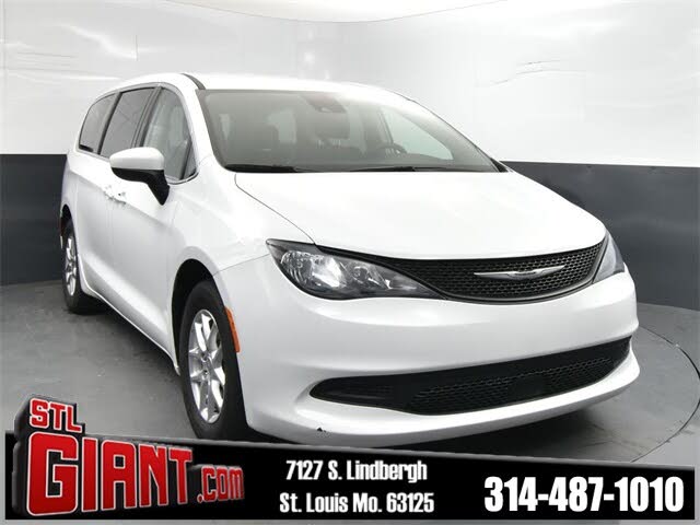 2023 Chrysler Voyager LX FWD