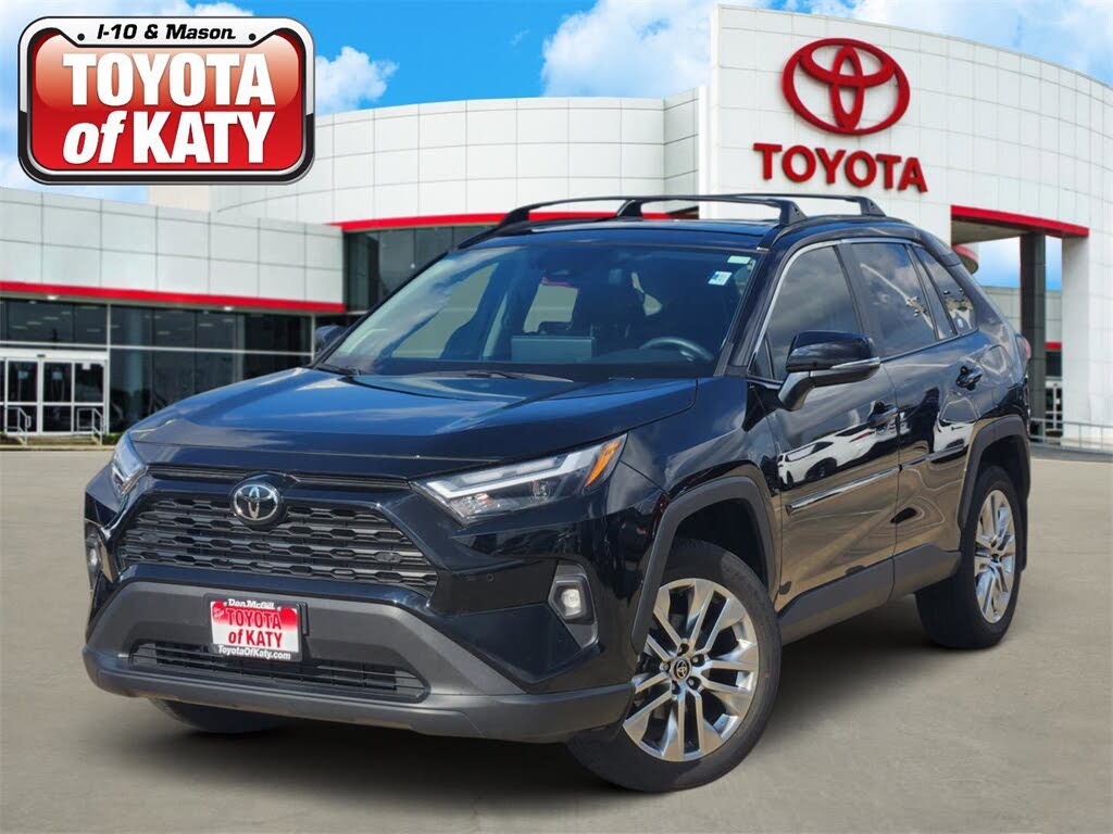 2024 Toyota RAV4 XLE Premium FWD