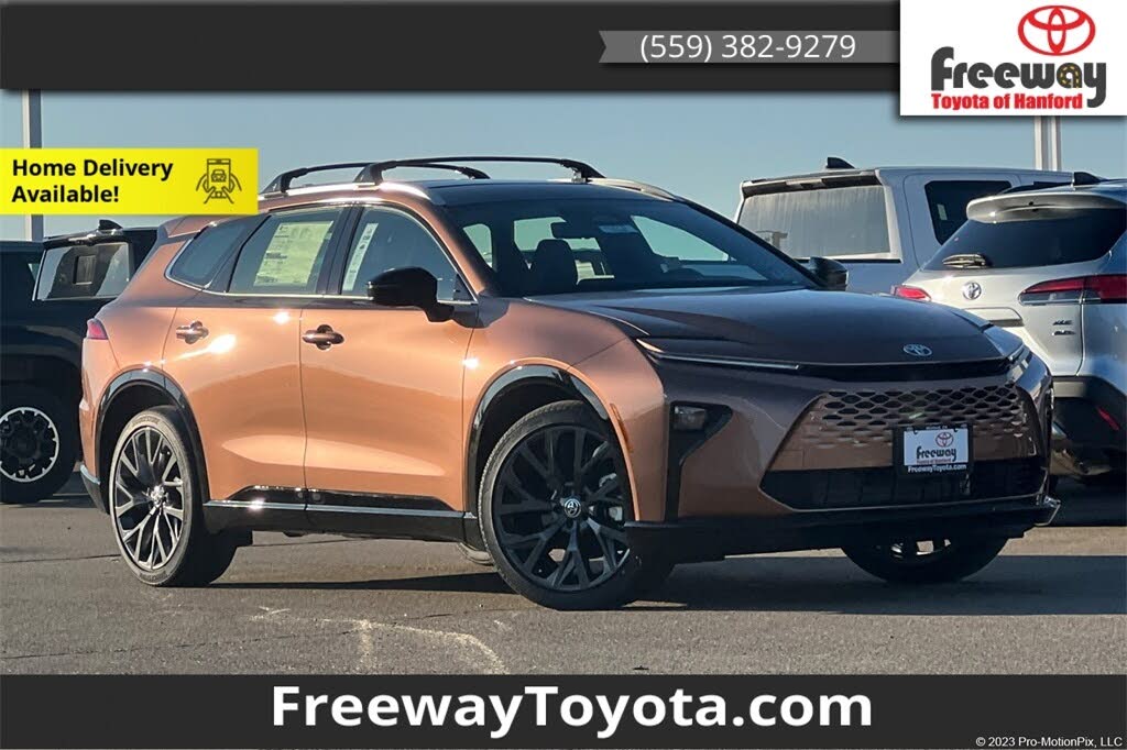 2025 Toyota Crown Signia Limited AWD