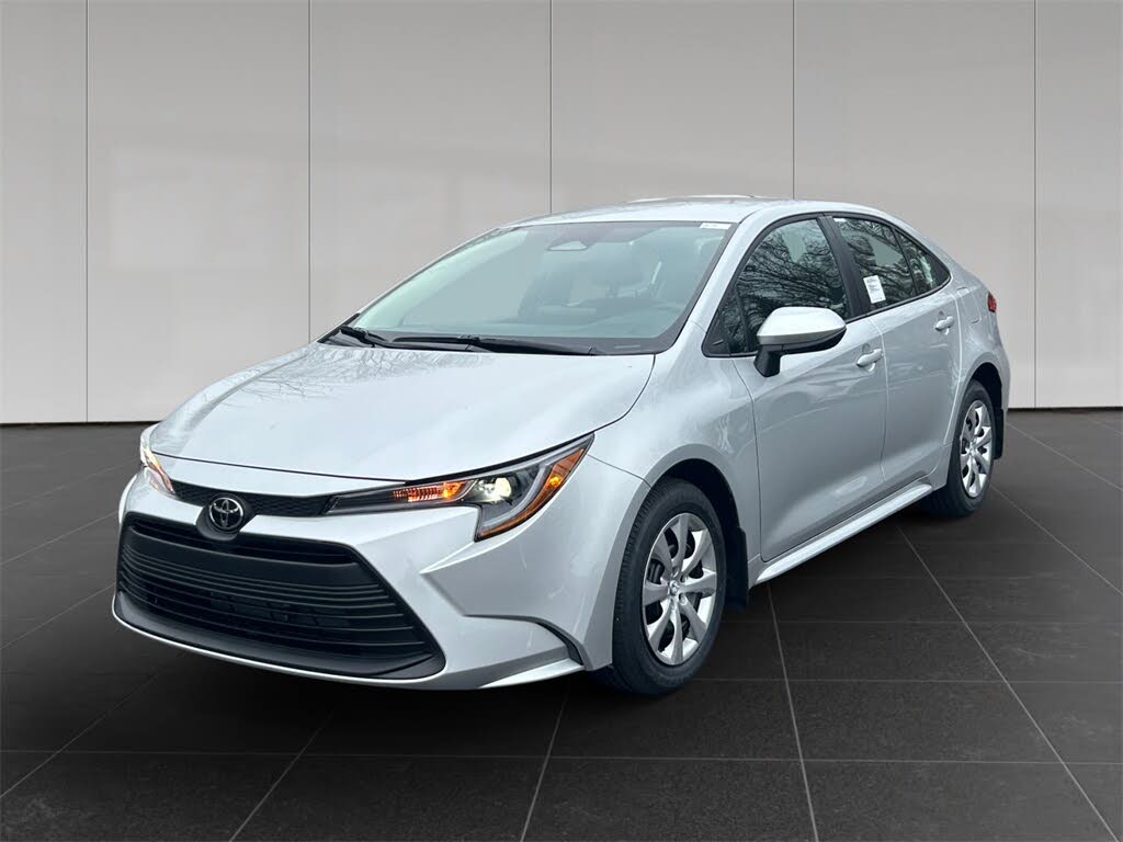 2026 Toyota Corolla LE FWD